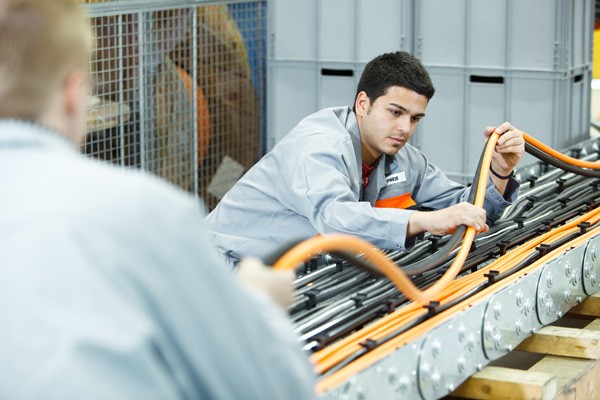 service individuelle-loesungen kabelsysteme MG 0607 service individuelle-loesungen kabelsysteme MG 0607